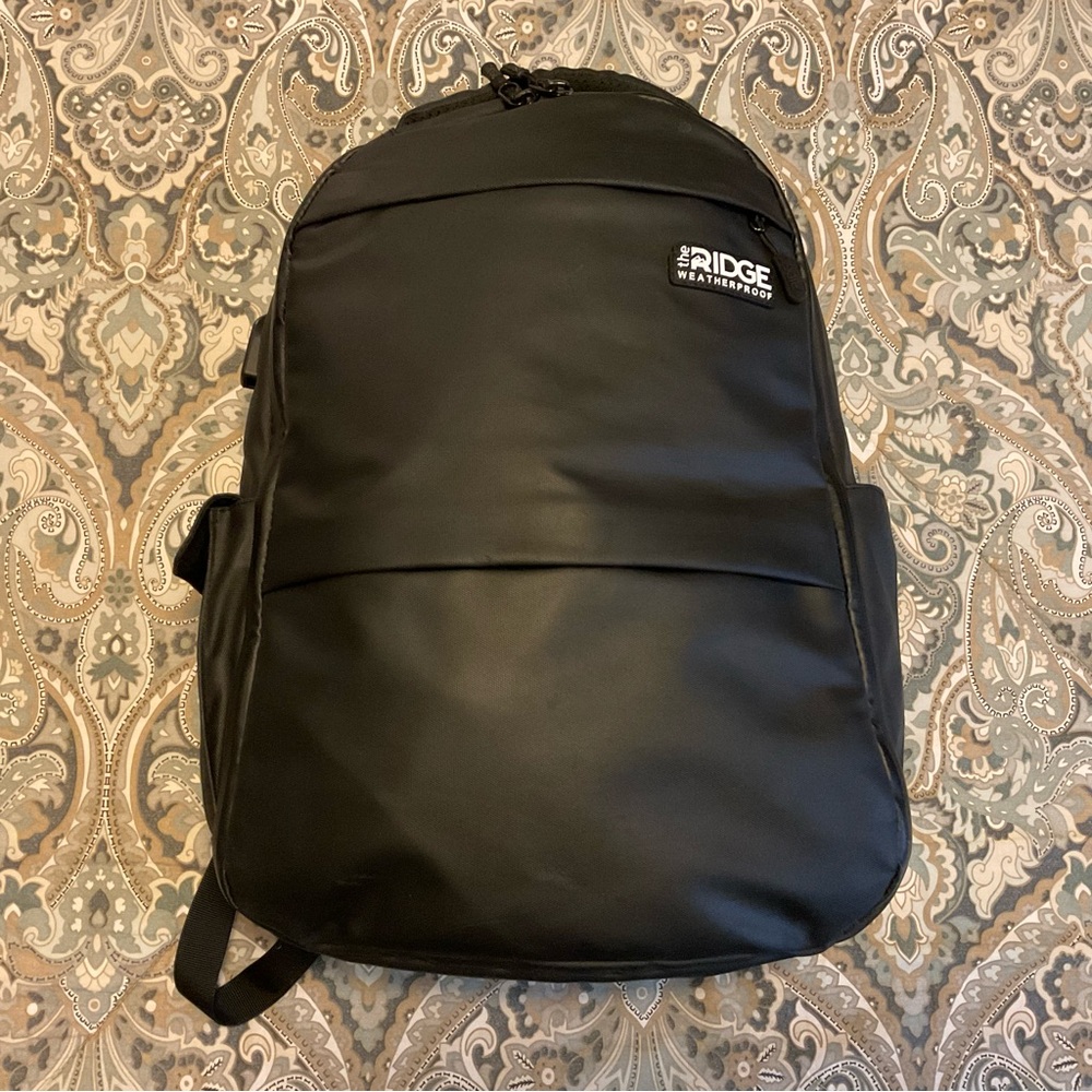Mint The Ridge Commuter Weatherproof RFID Backpack, used 1x - Picture 10 of 16